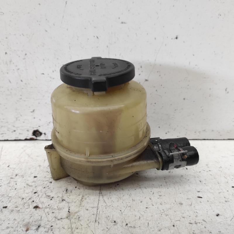 power steering reservoir