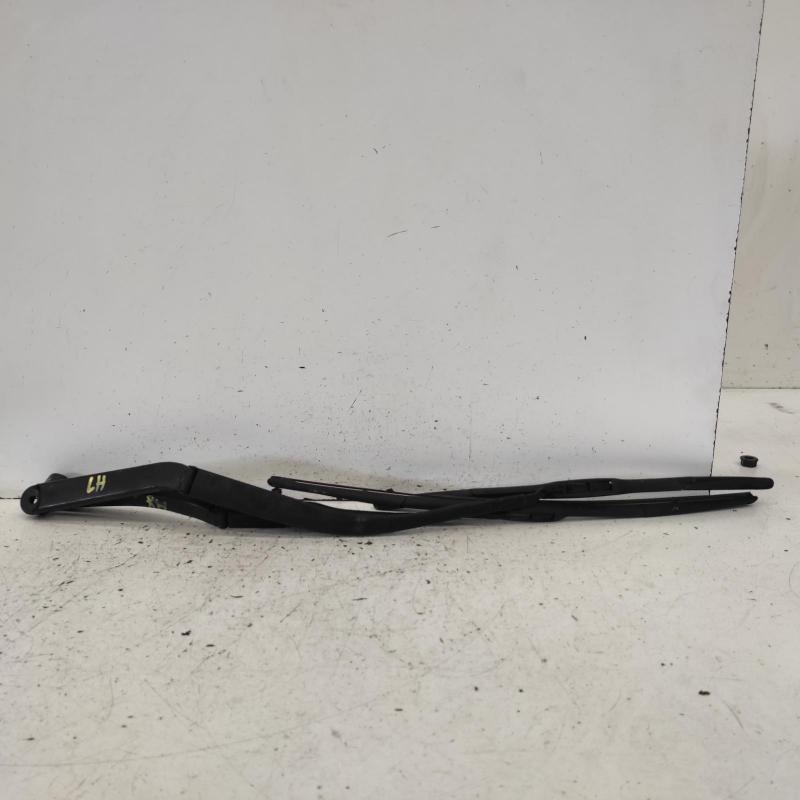 wiper arm
