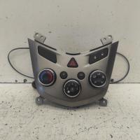 heater/aircon controls