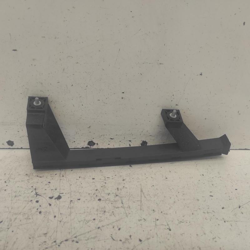 miscellaneous bracket