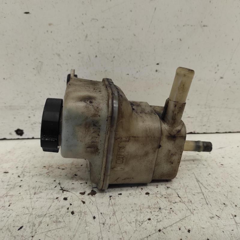 power steering reservoir