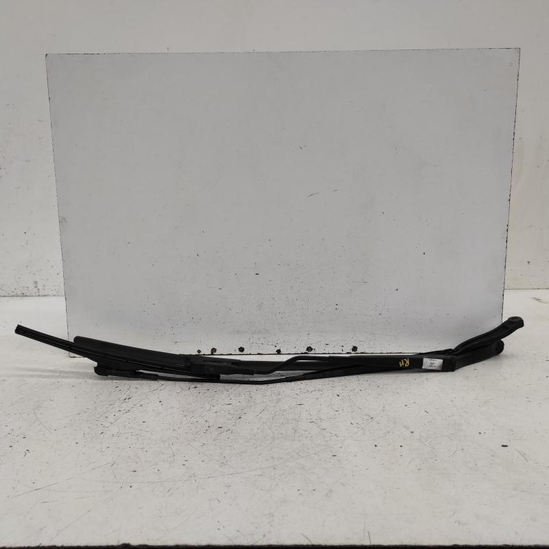 wiper arm