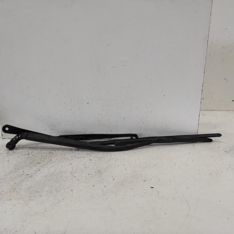 wiper arm