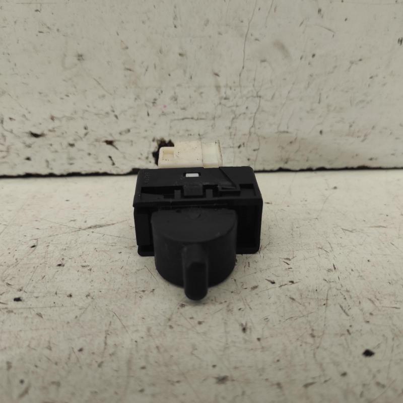 power door window switch