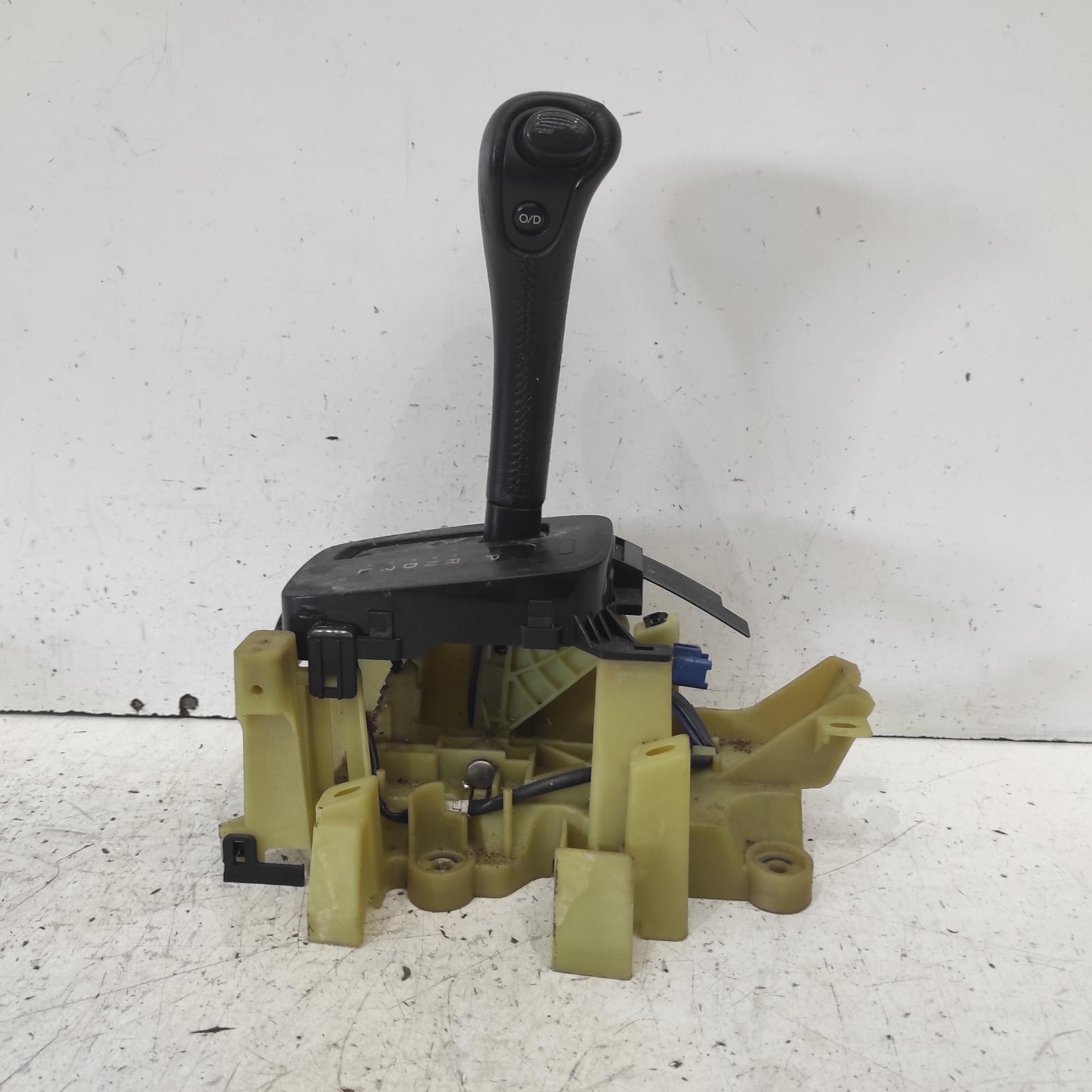 Camry Gear Stick/shifter 1997-2002 sk20 08/97-08/02 00021630 #661418