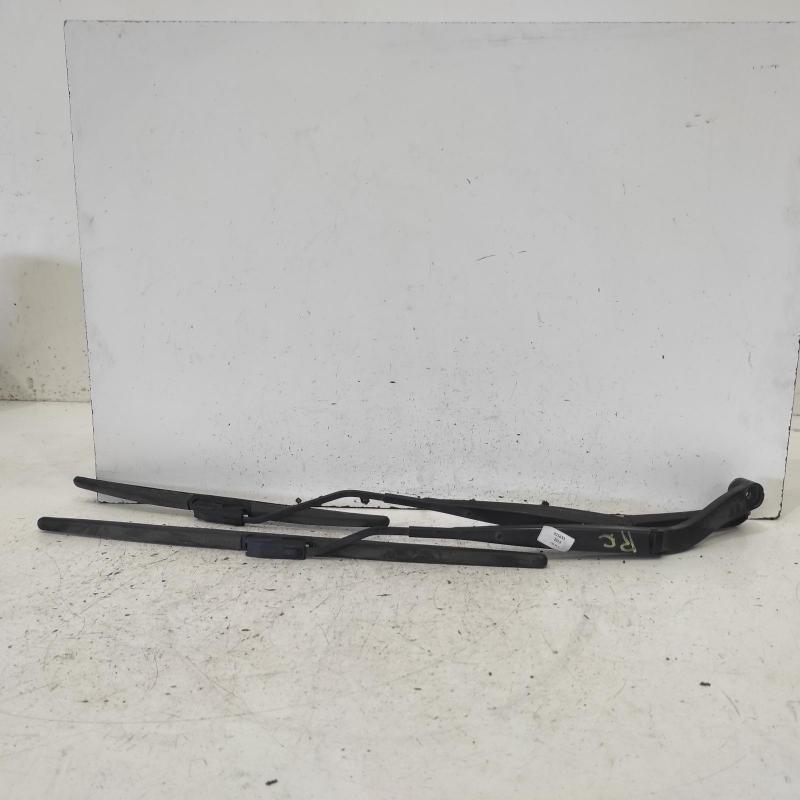 wiper arm