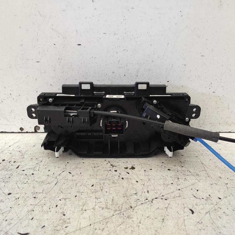 heater/aircon controls