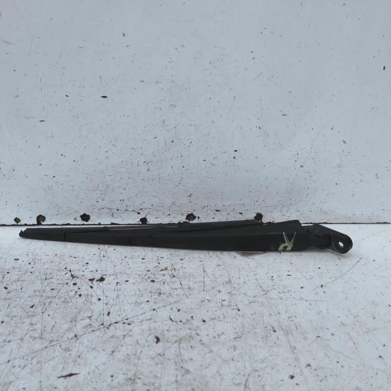 wiper arm