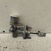 clutch master cylinder