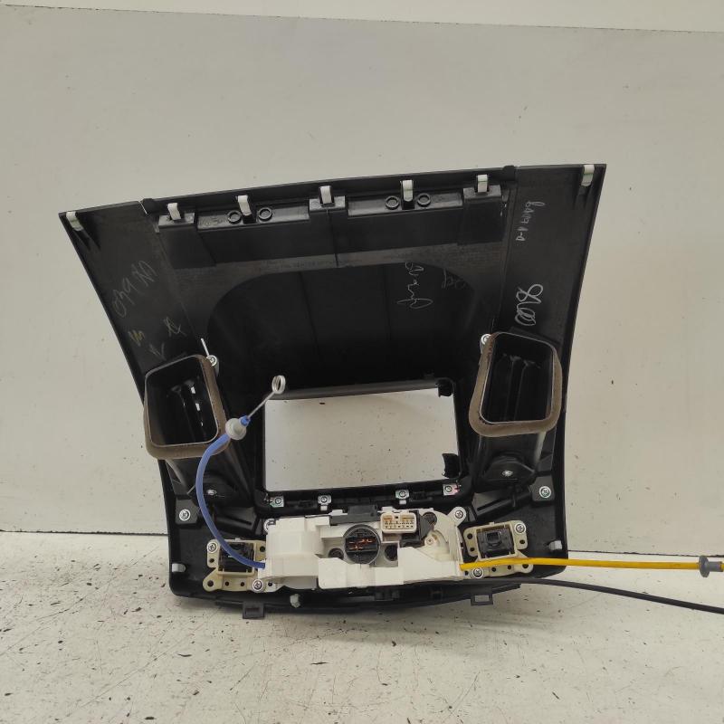 heater/aircon controls