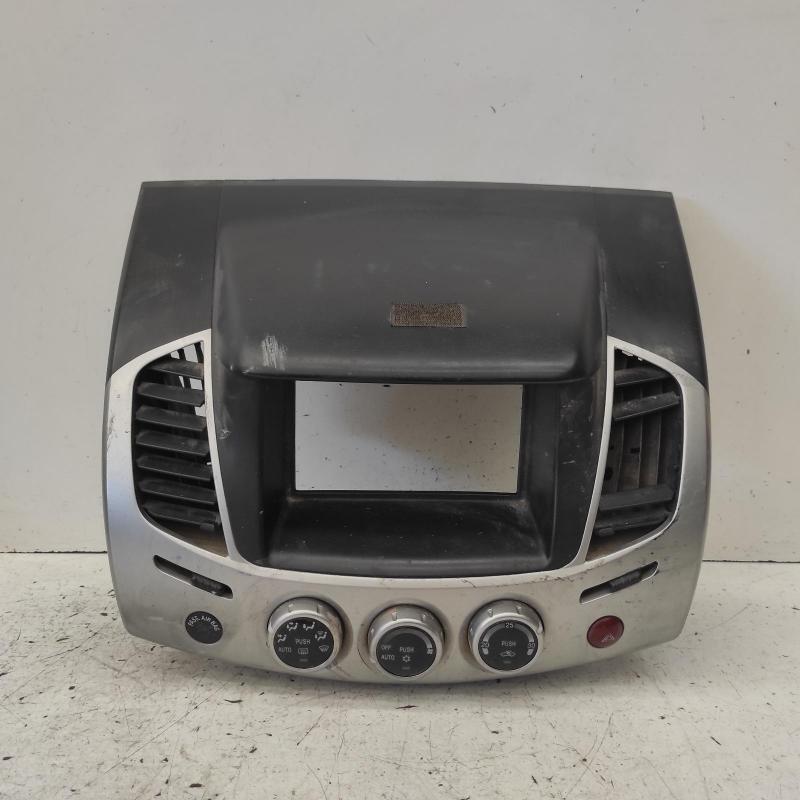 heater/aircon controls