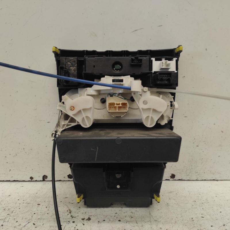 heater/aircon controls