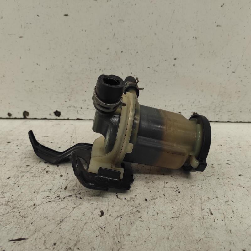 power steering reservoir