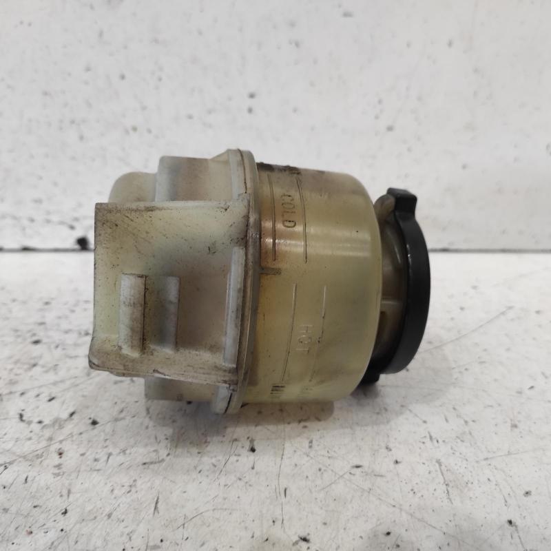 power steering reservoir