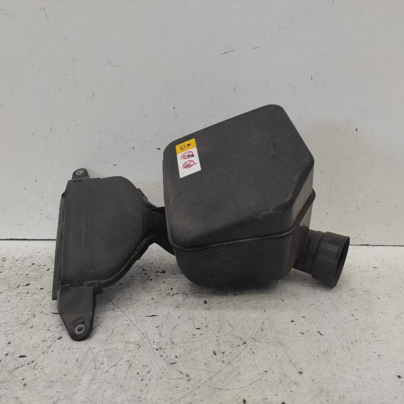 air cleaner duct/hose