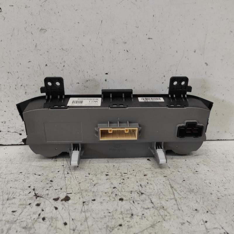 heater/aircon controls