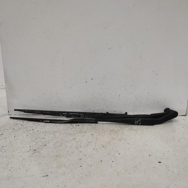 wiper arm
