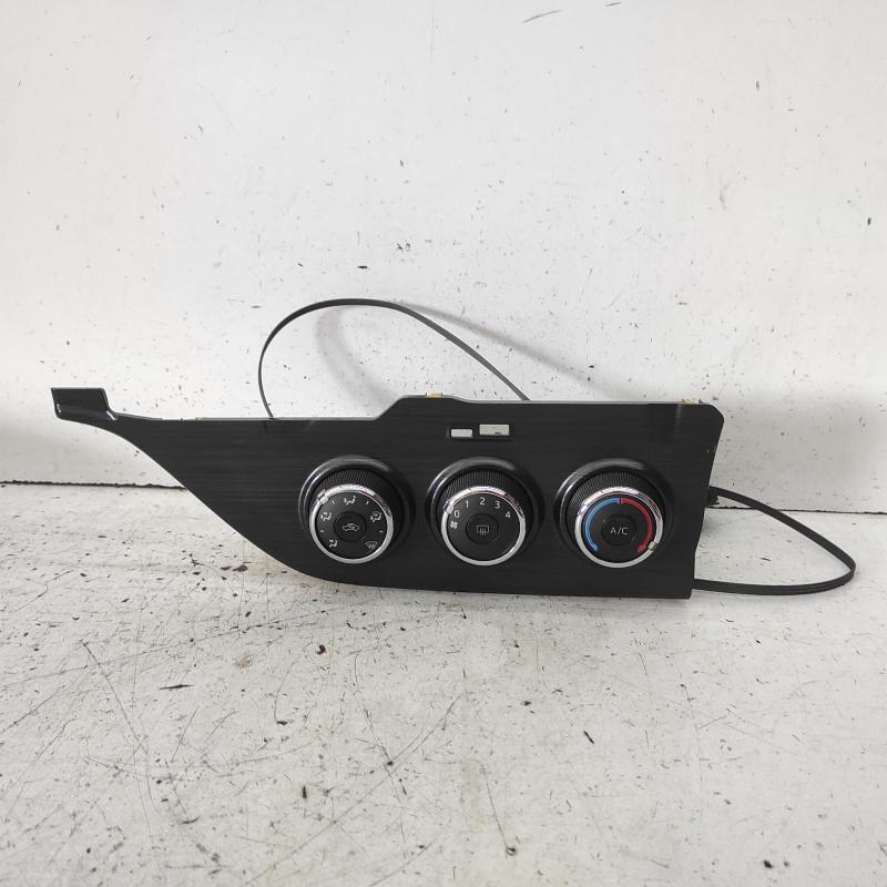 heater/aircon controls