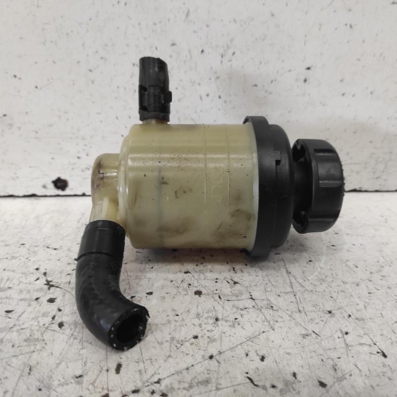 power steering reservoir