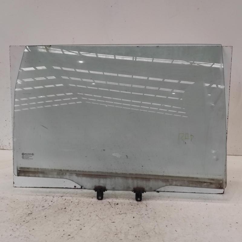 door window rear right