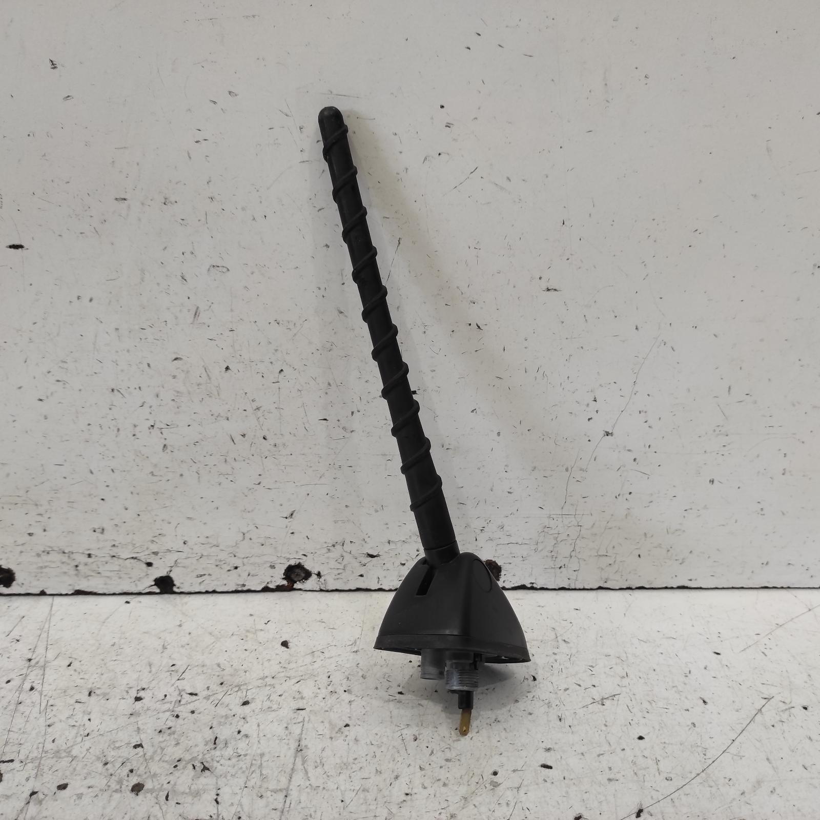 I30 Antenna 2007-2012 fd,09/07-04/12 00020994 #663856
