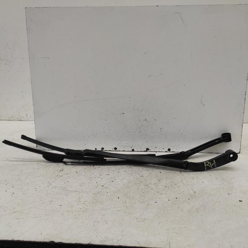 wiper arm