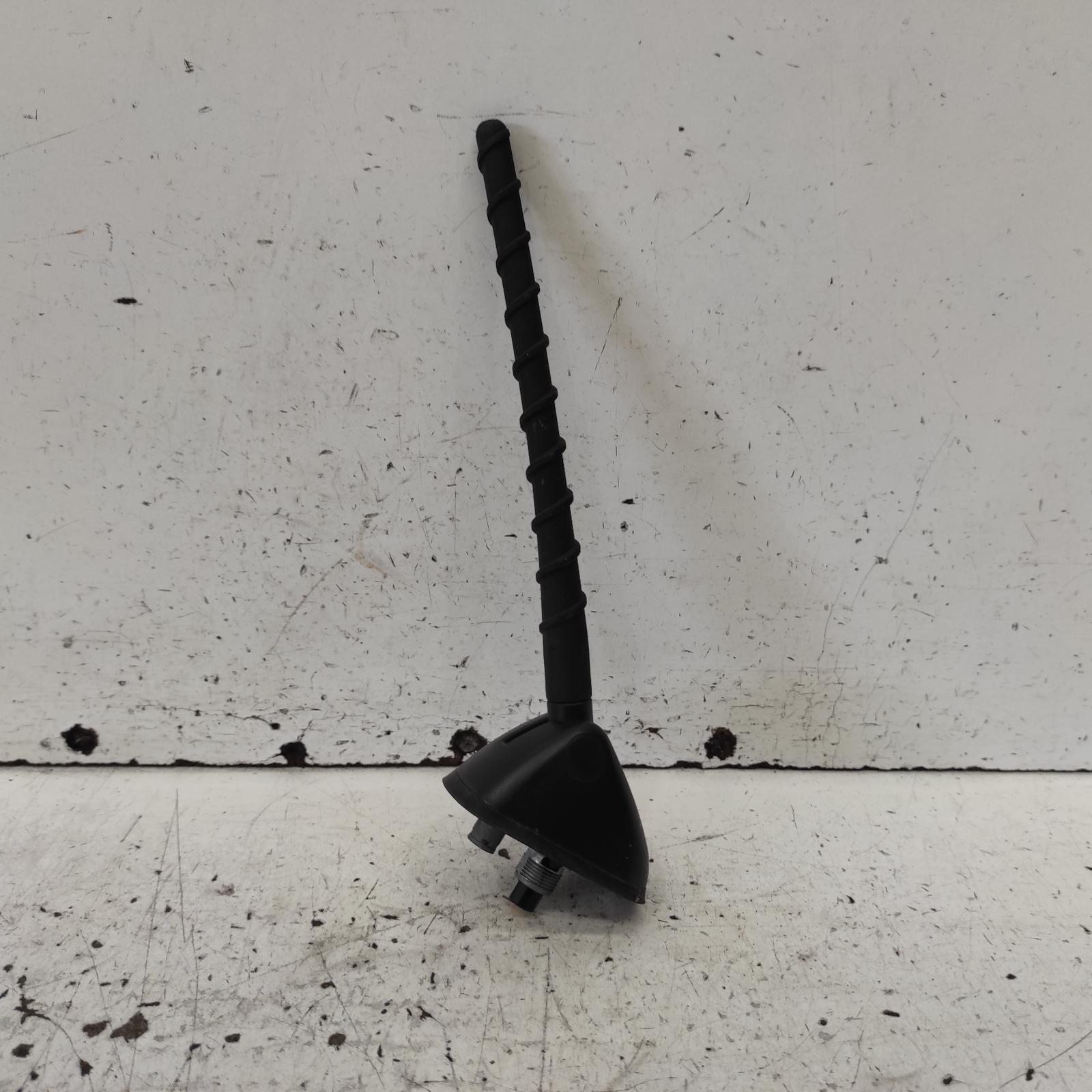I30 Antenna 2007-2012 fd,09/07-04/12 00021180 #664279
