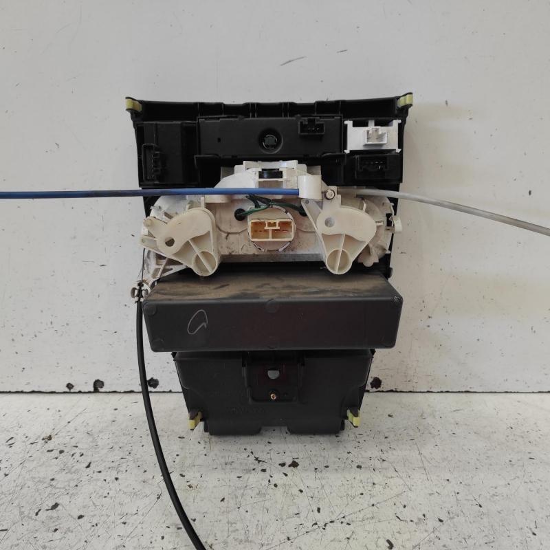 heater/aircon controls