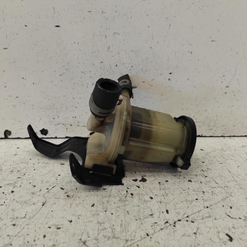 power steering reservoir