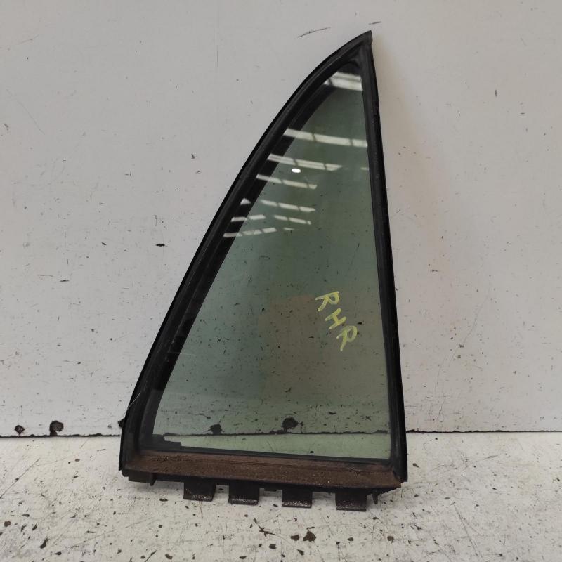 quarter door glass rear right