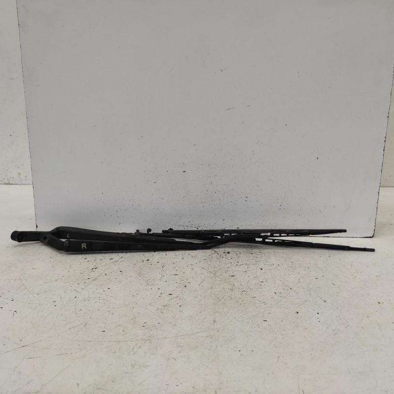 wiper arm