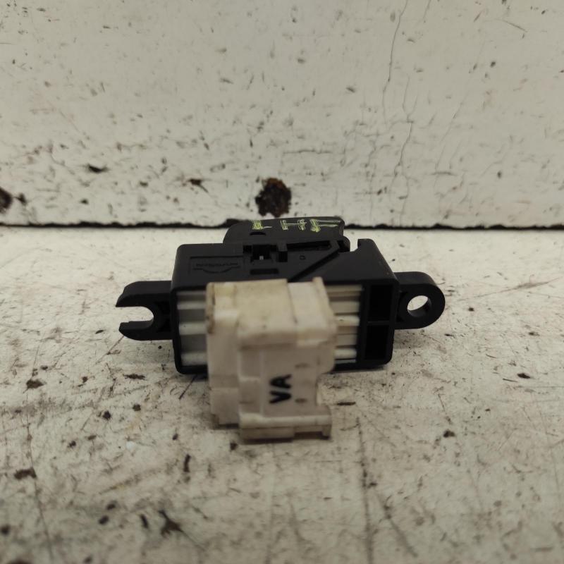 power door window switch