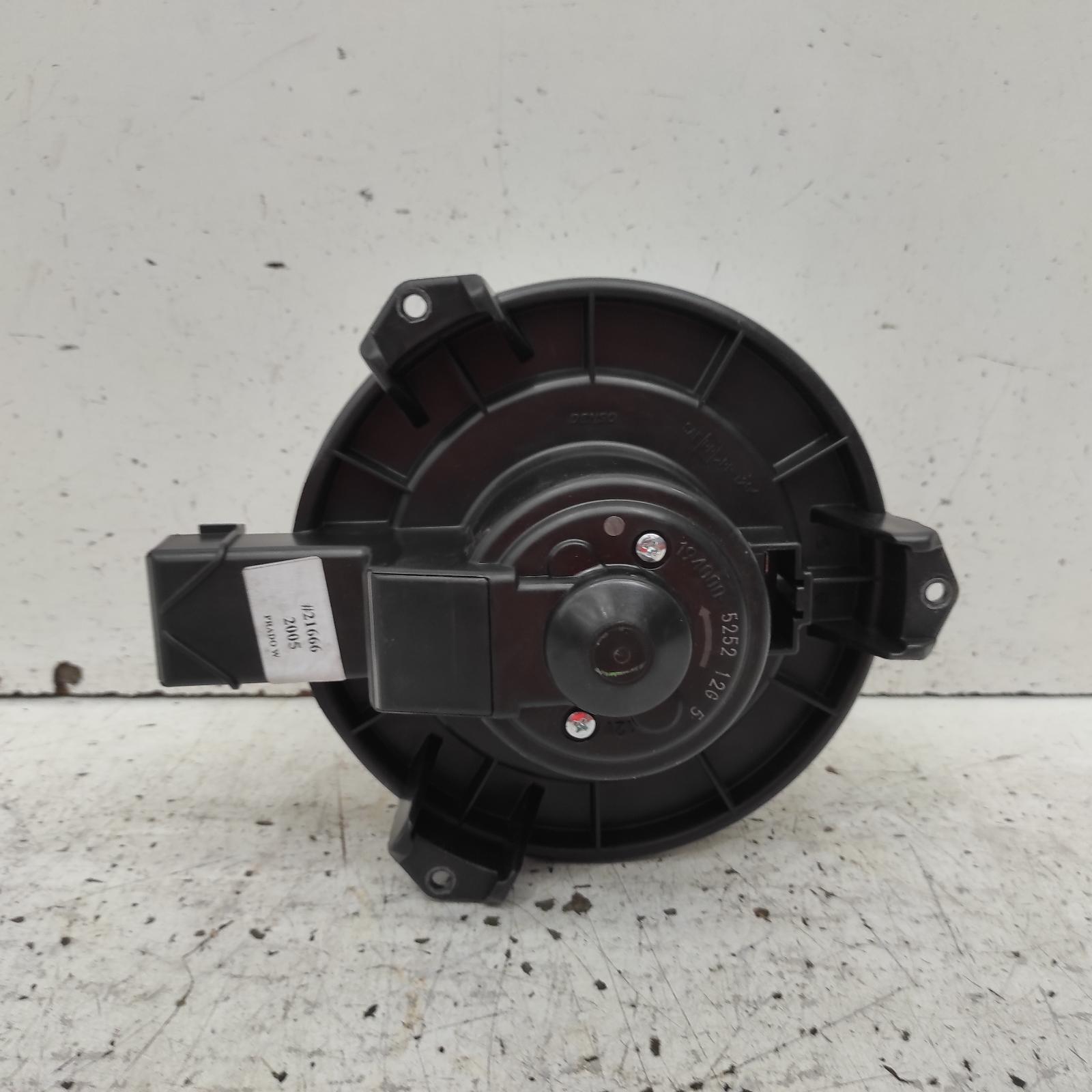 Prado Heater Fan/motor 2003-2009 front,climate control type,120 series,02/03-10/09 00021666 #664647