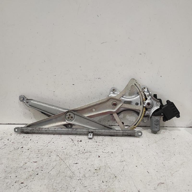 window regulator/motor front left