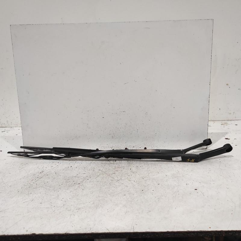 wiper arm