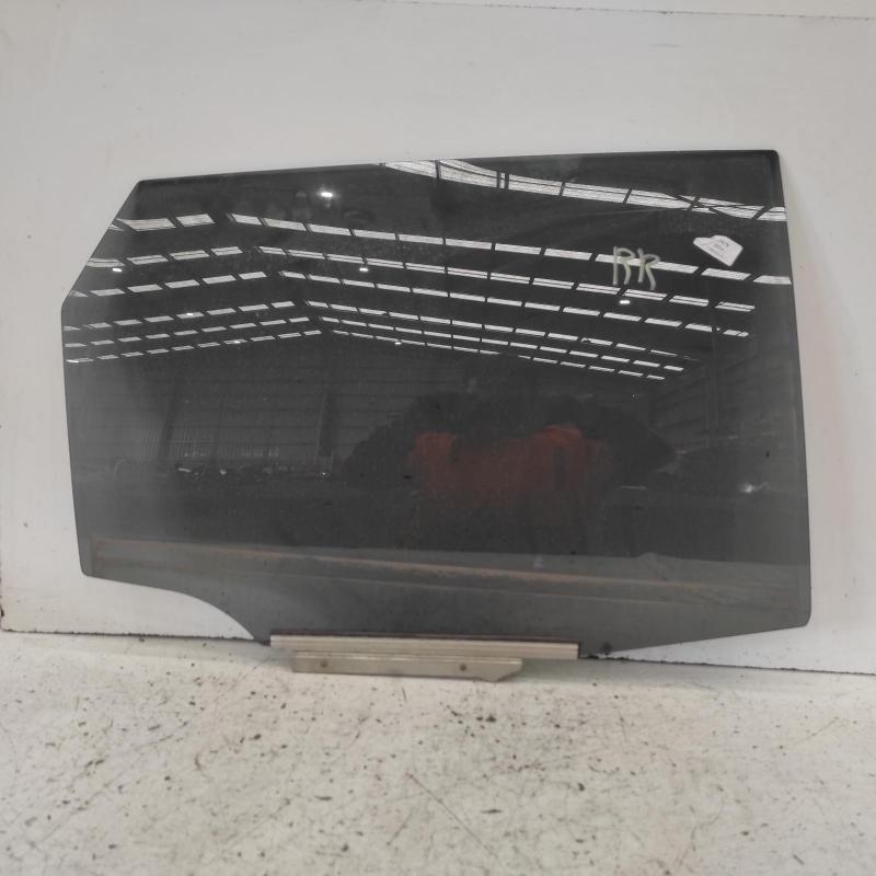 door window rear right