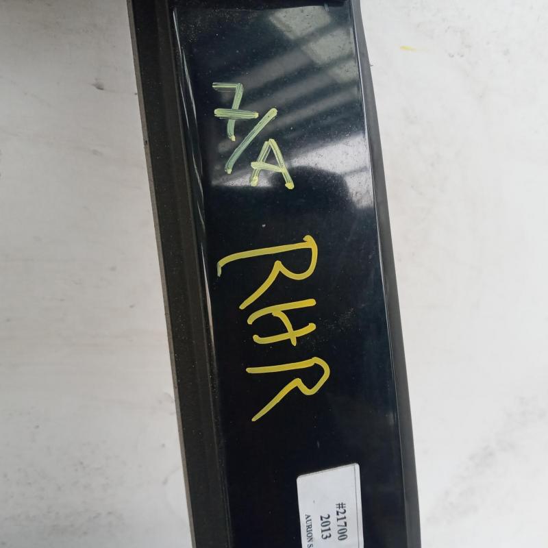 door/sliding rear right