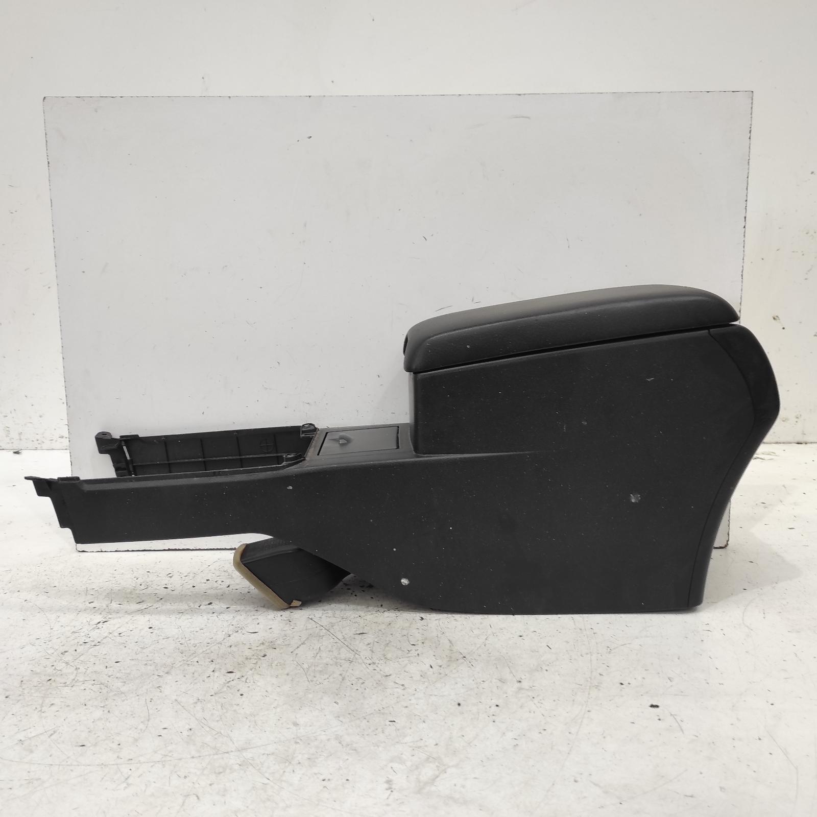 Aurion Console 2012-2017 gsv50r,02/12-08/17 00021695 #665937