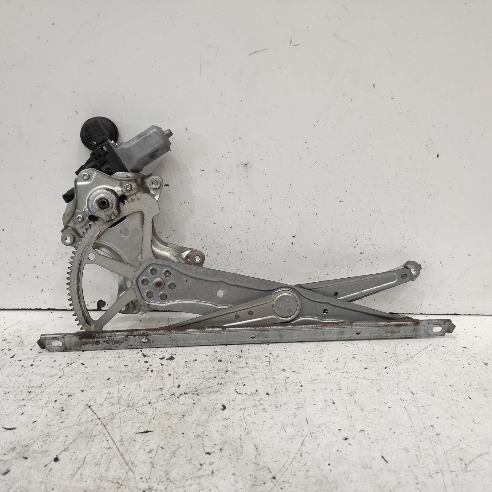 Aurion Window Regulator/motor Front Left 2012-2017 power,gsv50r,02/12-08/17 00021695 #665920