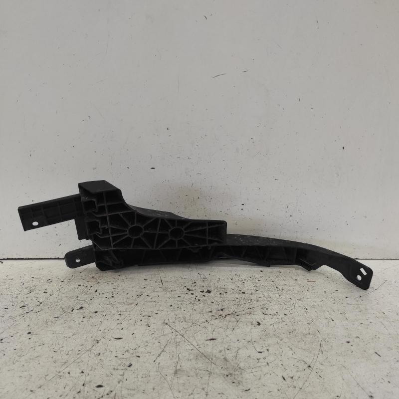 miscellaneous bracket