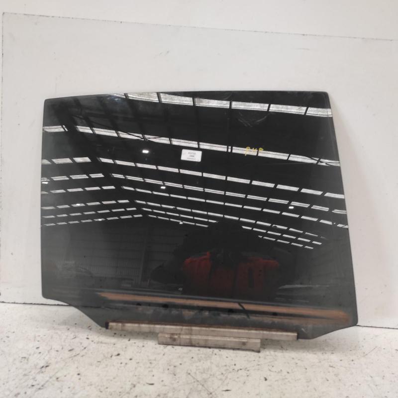 door window rear right