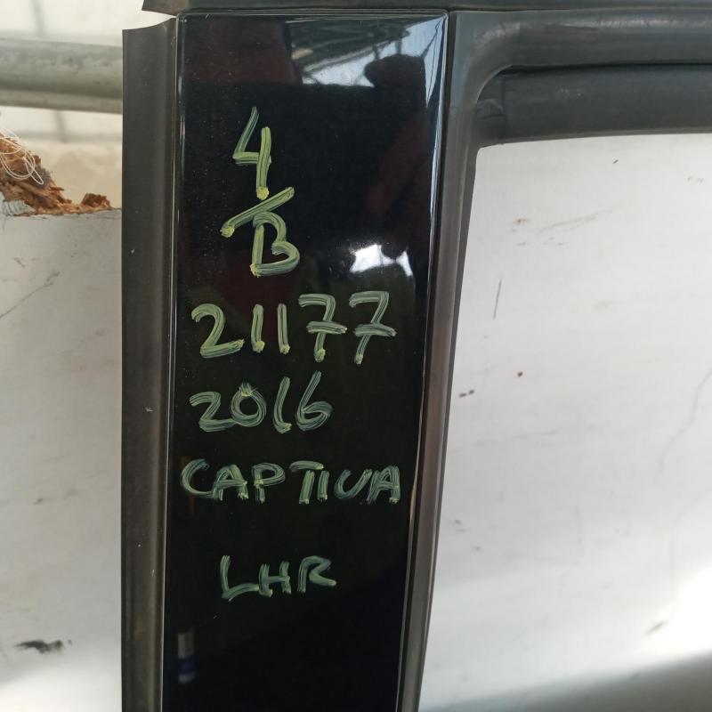 door/sliding rear left