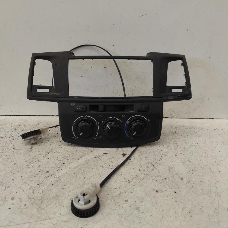 heater/aircon controls