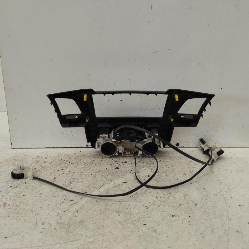 heater/aircon controls