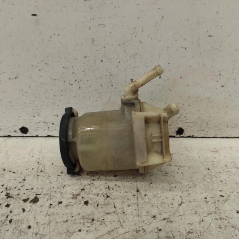 power steering reservoir