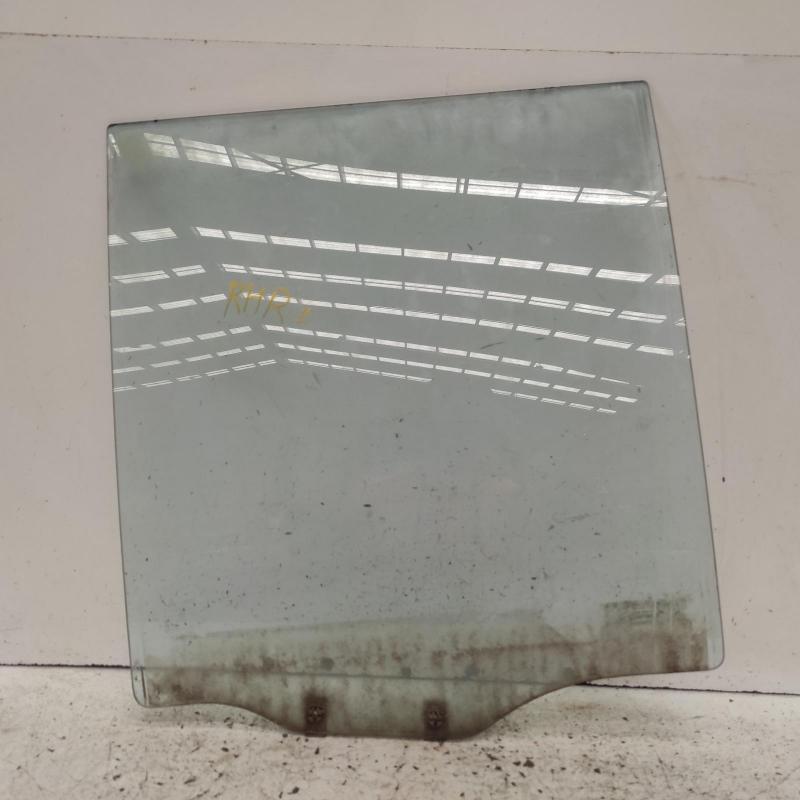 door window rear right