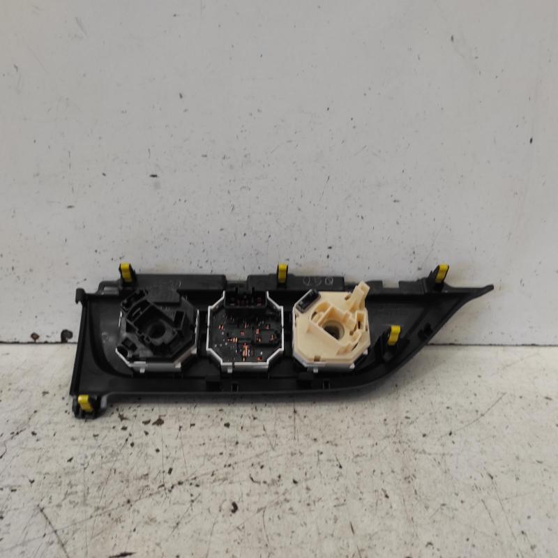 heater/aircon controls