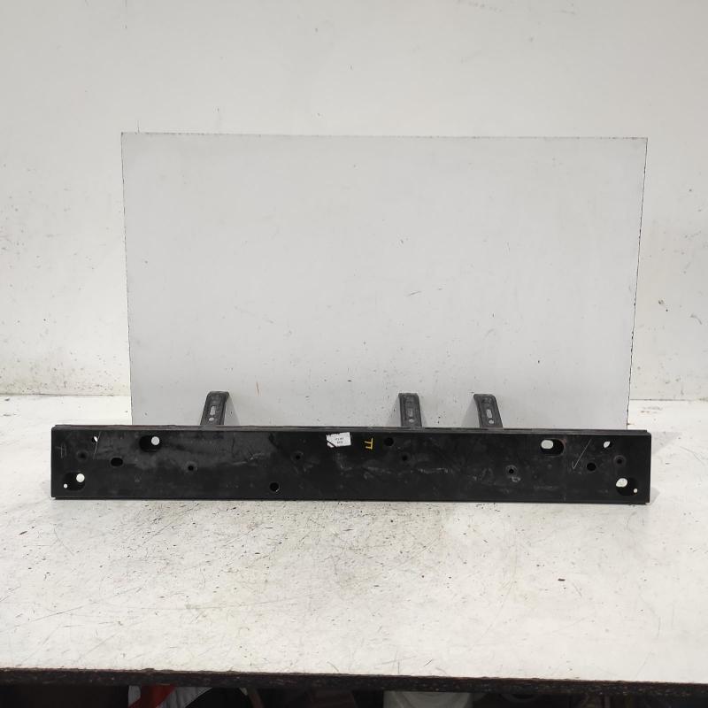 bar reinforcement/bracket front