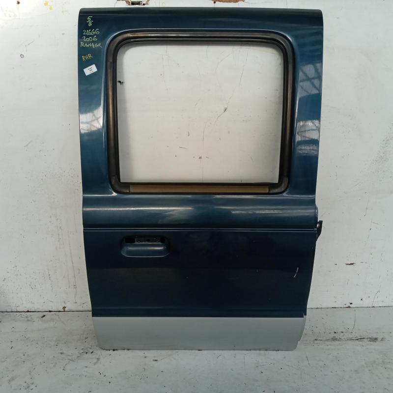 door/sliding rear right