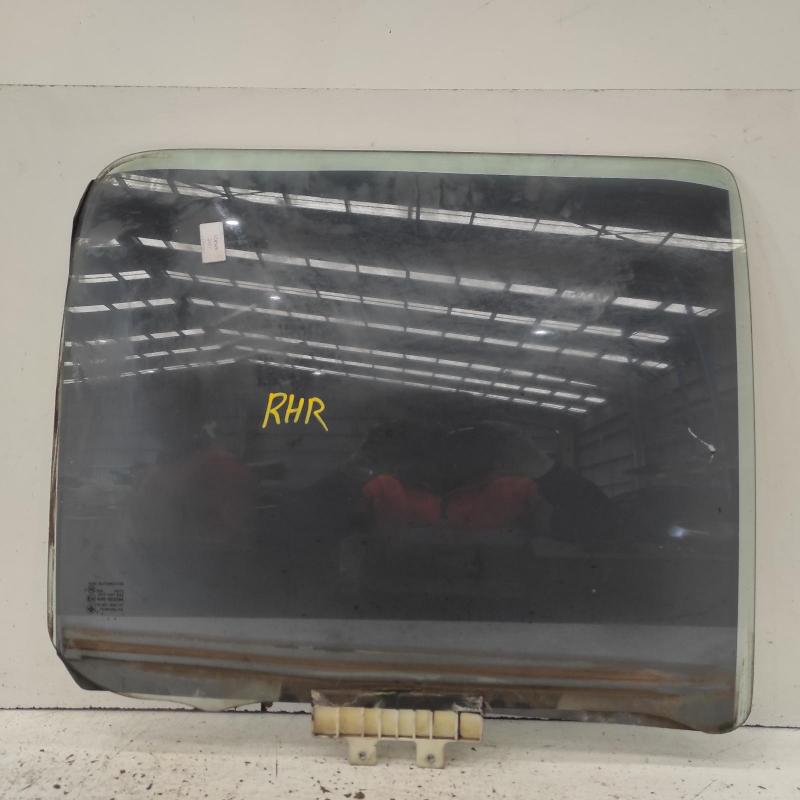 door window rear right